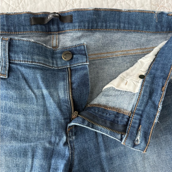 Joe’s Blue Denim Shorts - Picture 7 of 8